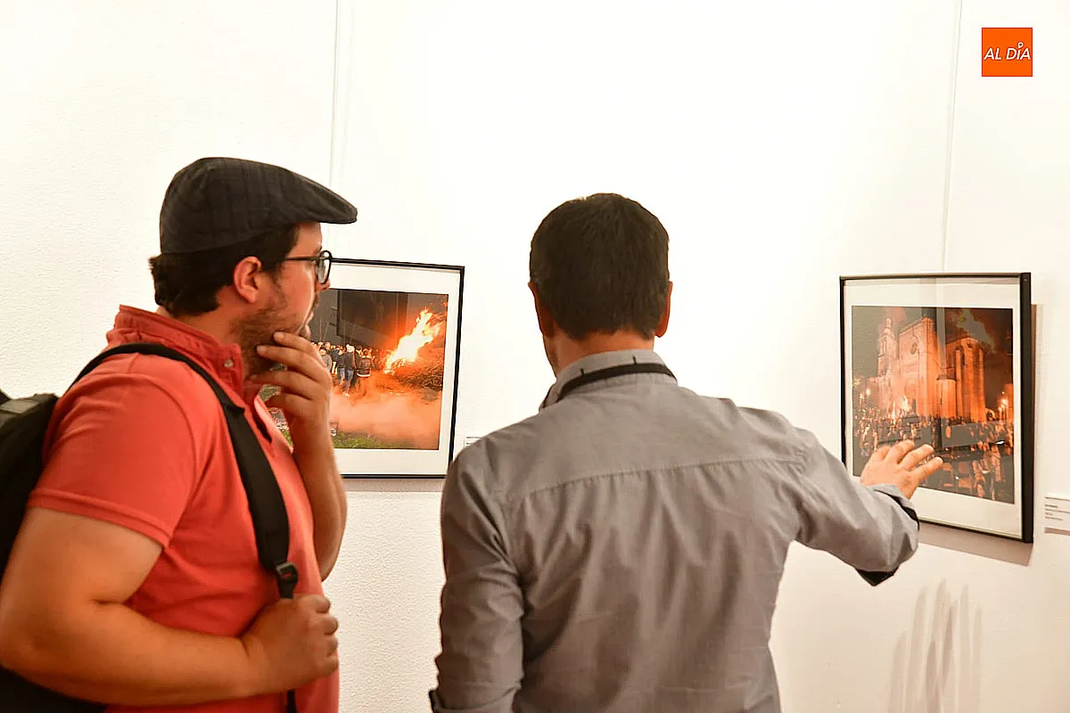 Foto 5 - La exposici&oacute;n `Hogueras tradicionales en la Tierra de Ciudad Rodrigo&acute; inaugura las I Jornadas sobre Patrimonio Cultural Inmaterial